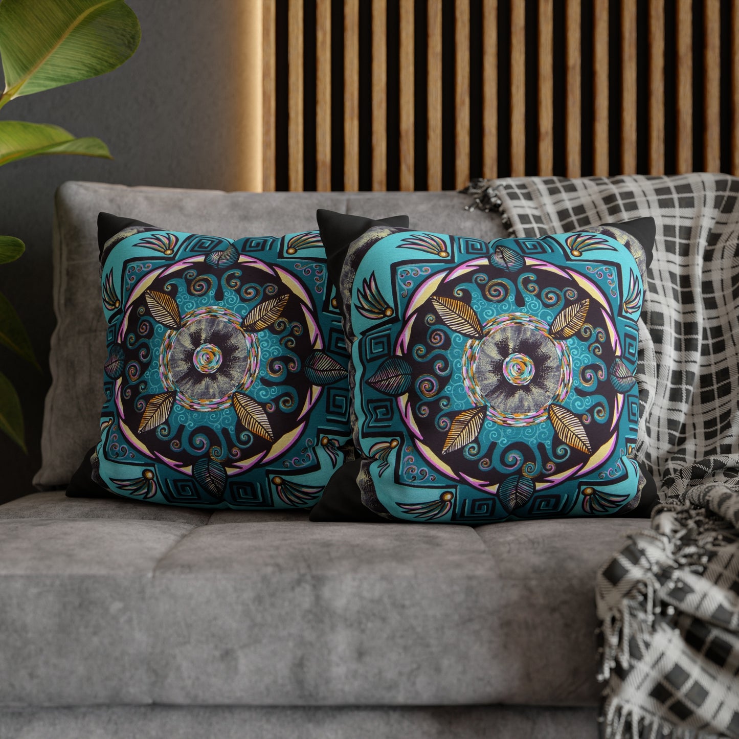 "Hojachakana" Dreamcatcher Pillow Cover - Blue Flame Array Home Decor