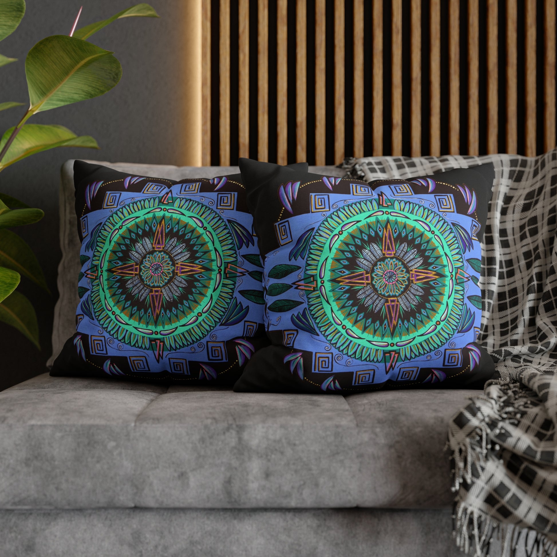 "Plumachakana" Dreamcatcher Pillow Cover - Blue Flame Array Home Decor