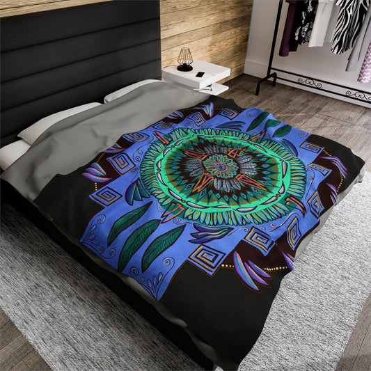 "Plumachakana" Dreamcatcher Blanket