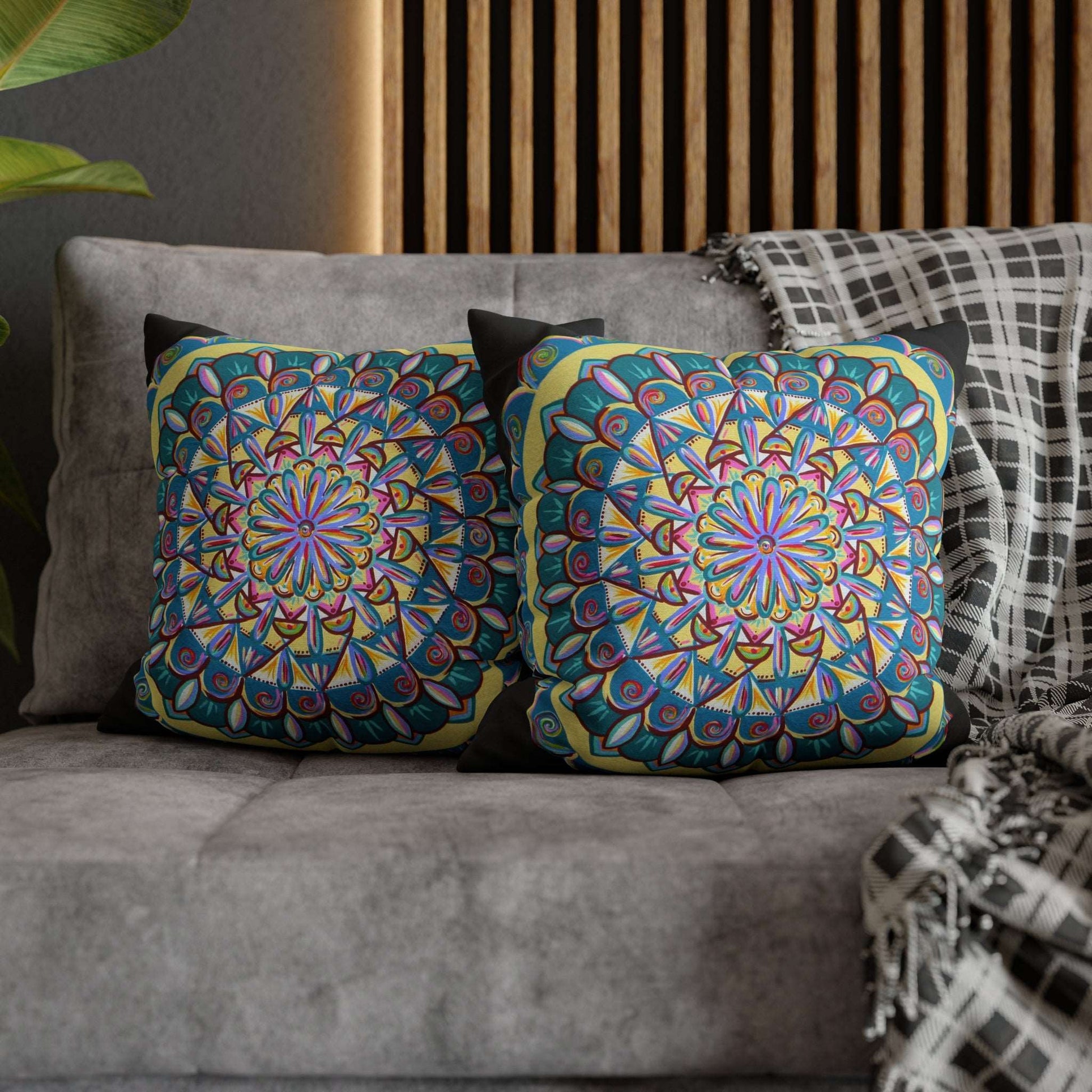 "Almandalayana" Dreamcatcher Pillow Cover - Blue Flame Array Home Decor