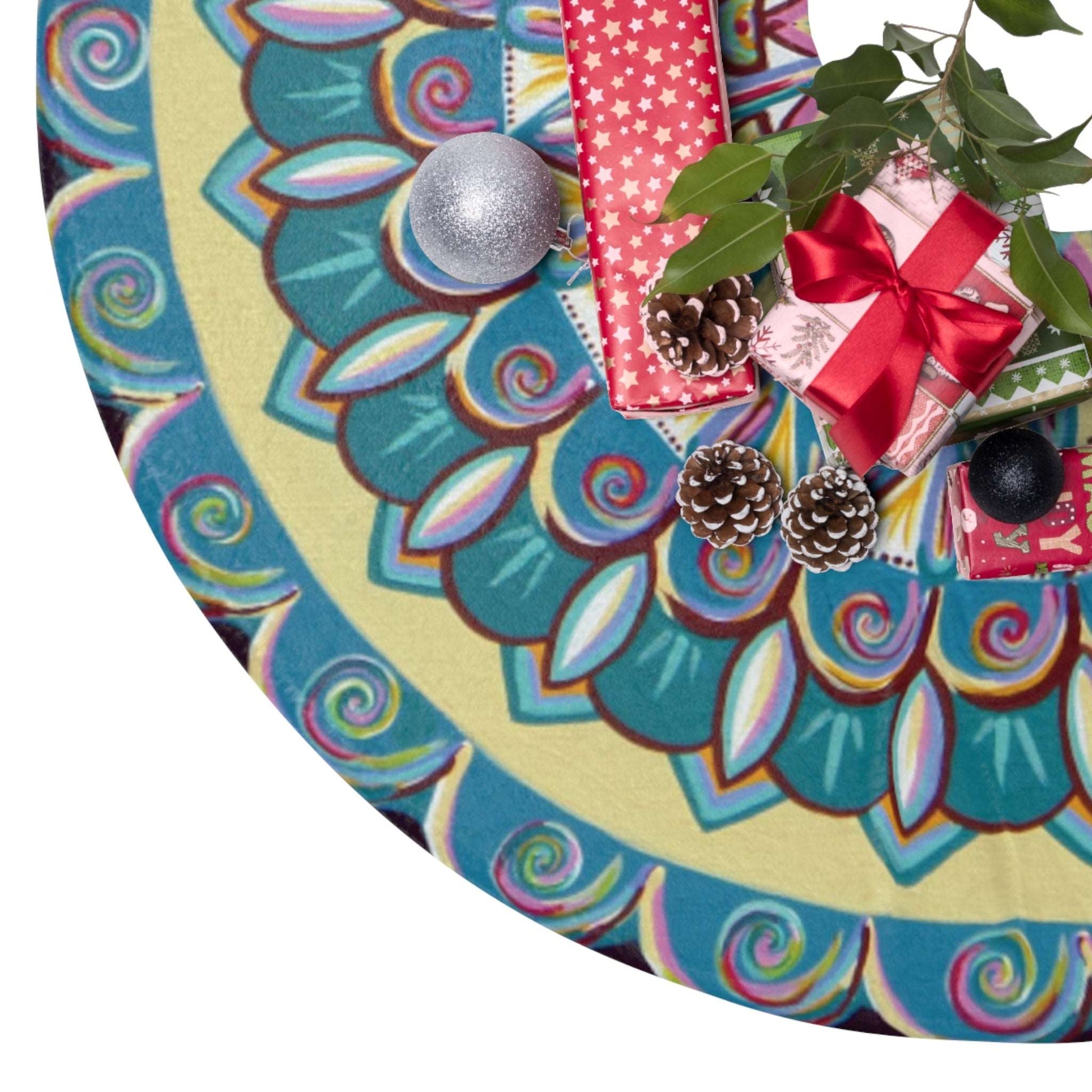 "Almandalayana" Christmas Tree Skirt